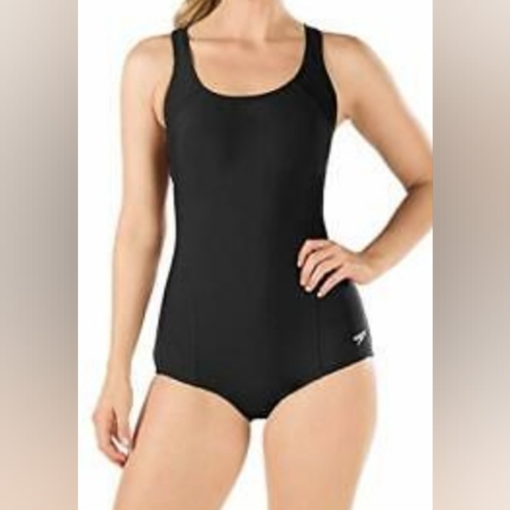 NWT Women's Speedo Ultraback Conservative Cut Swimsuit
